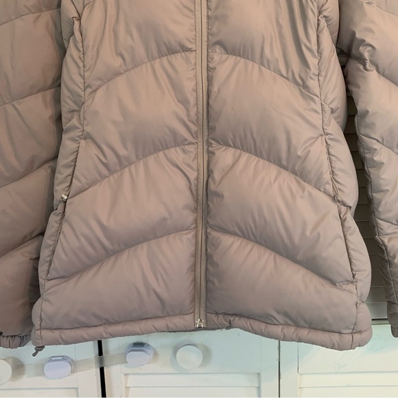Kathmandu Women’s Size 10 Duck Down 550 Puffer Jacket Hooded Gray Warm Packable - Picture 5 of 16